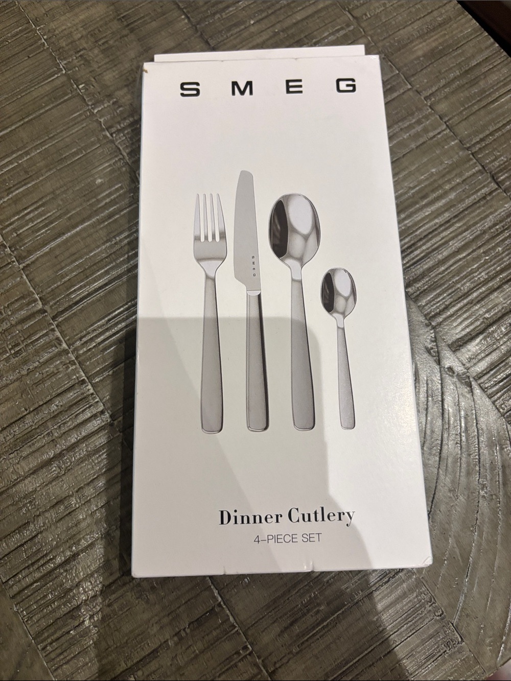 SMEG 4-Piece Dinner Cutlery Set - Polished Silver